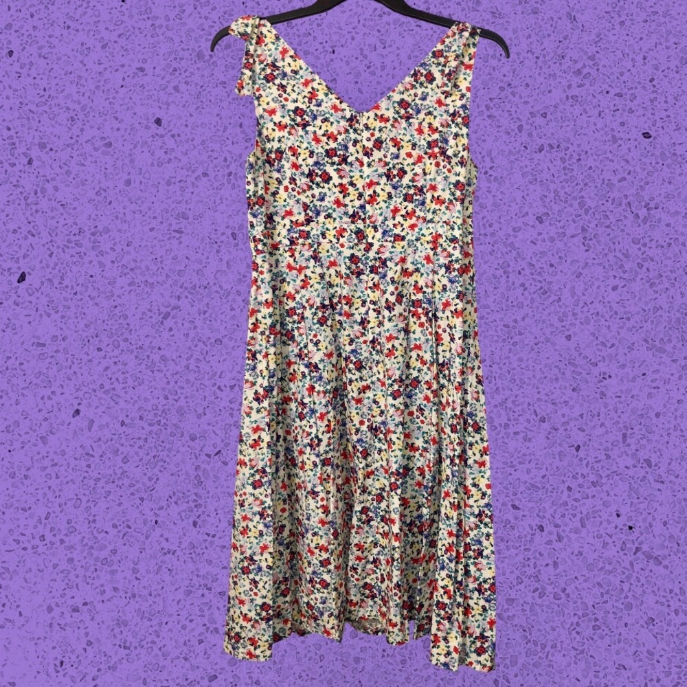 Liz Claiborne Floral Dress ♥️🌼💜🌸💙 - Picture 2 of 15